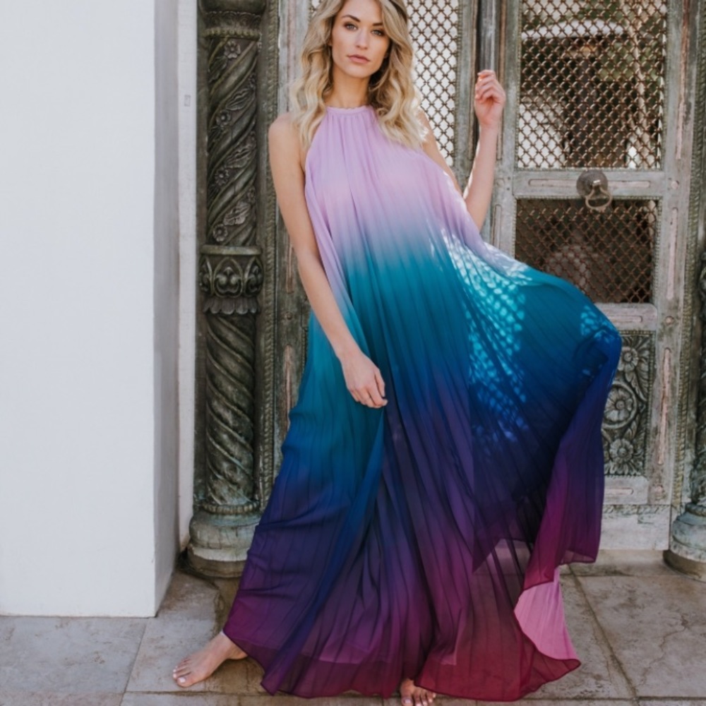 Turks & Caicos Pleated Ombré Halter Maxi Dress, M